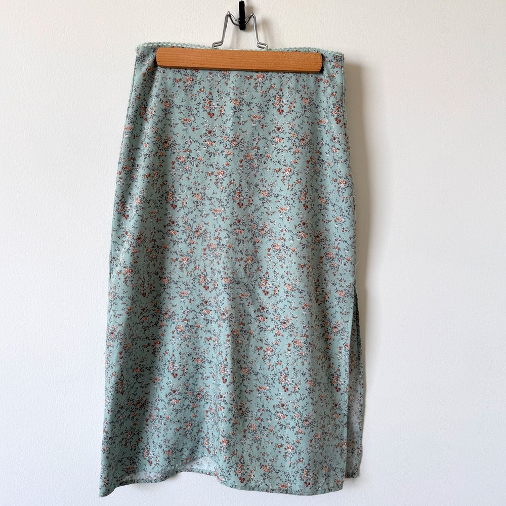 Brandy Melville John Galt Phoebe Midi Skirt